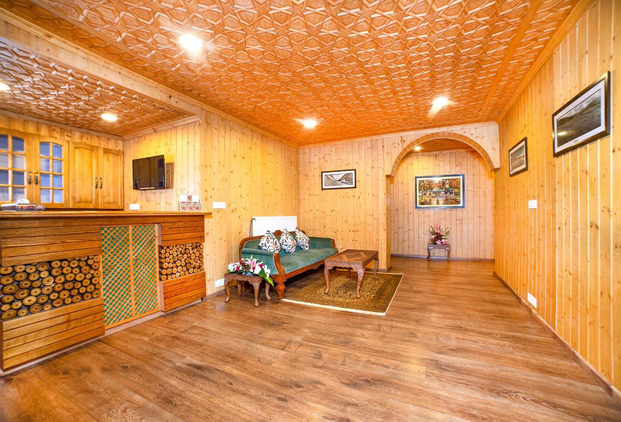 Shaw Inn By Stay Pattern Gulmarg Ngoại thất bức ảnh