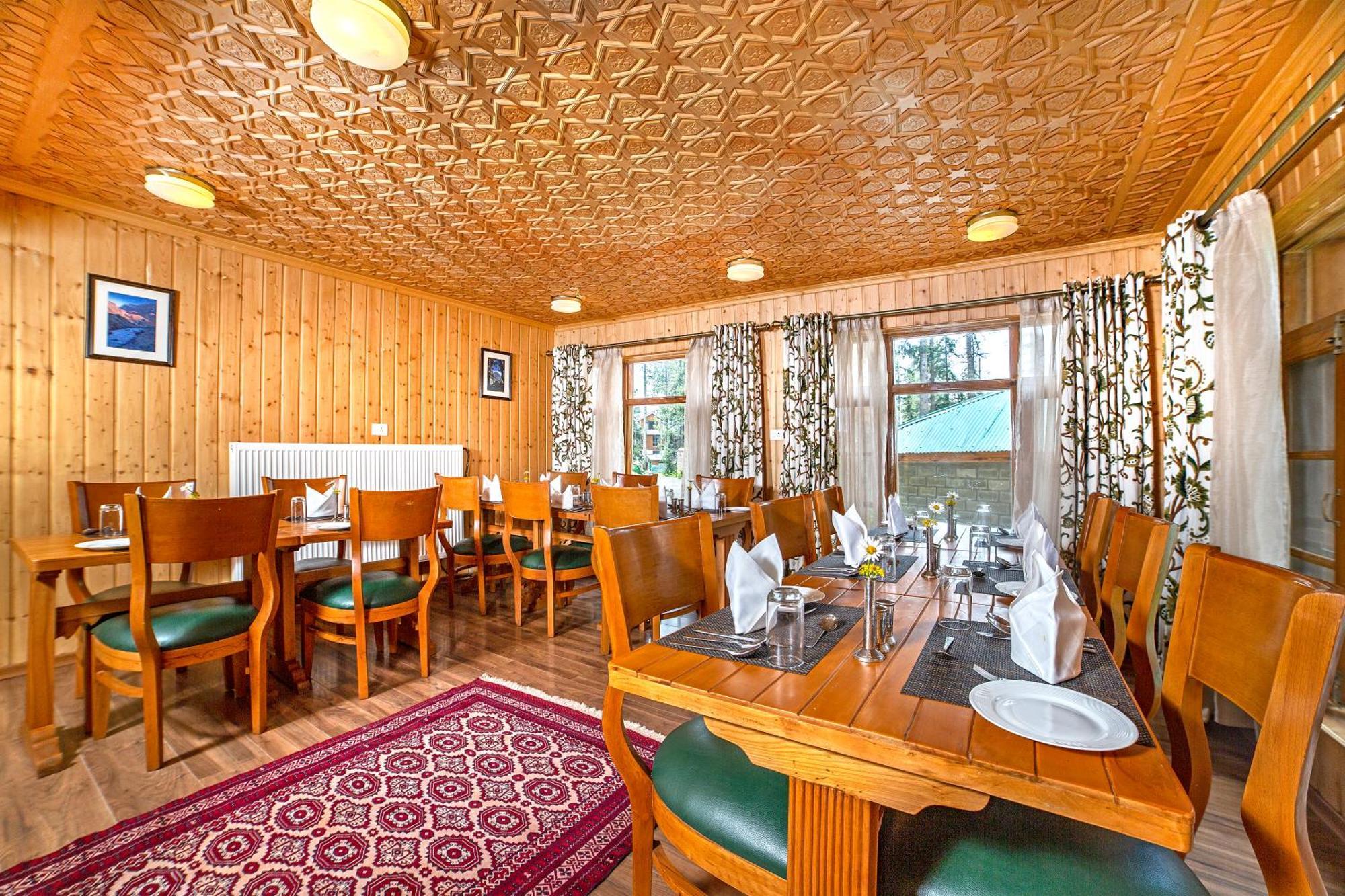 Shaw Inn By Stay Pattern Gulmarg Ngoại thất bức ảnh