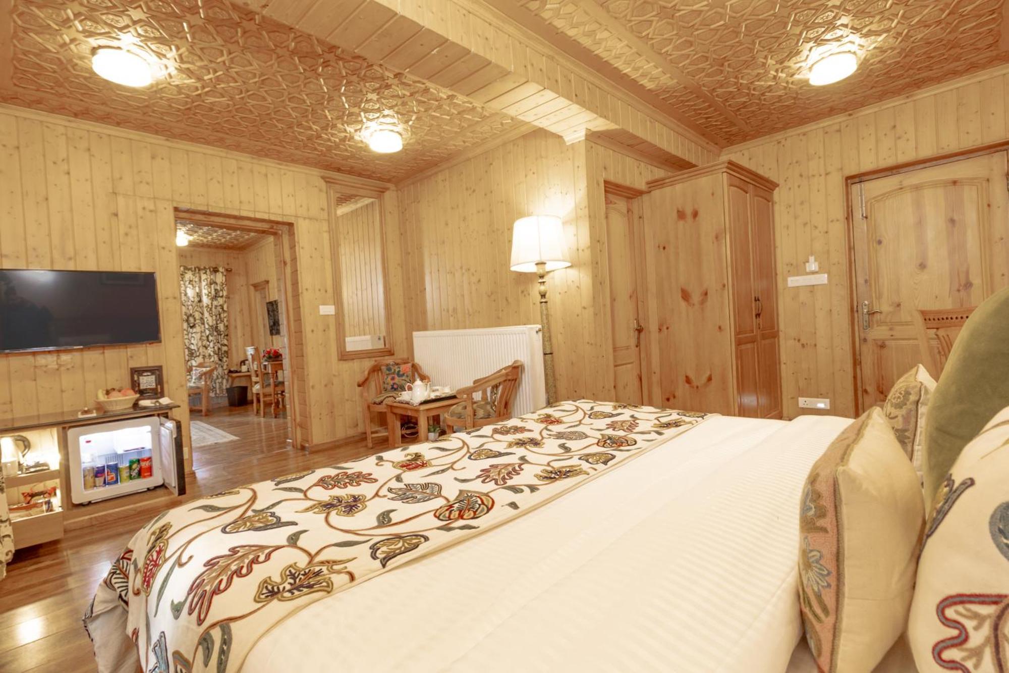 Shaw Inn By Stay Pattern Gulmarg Ngoại thất bức ảnh