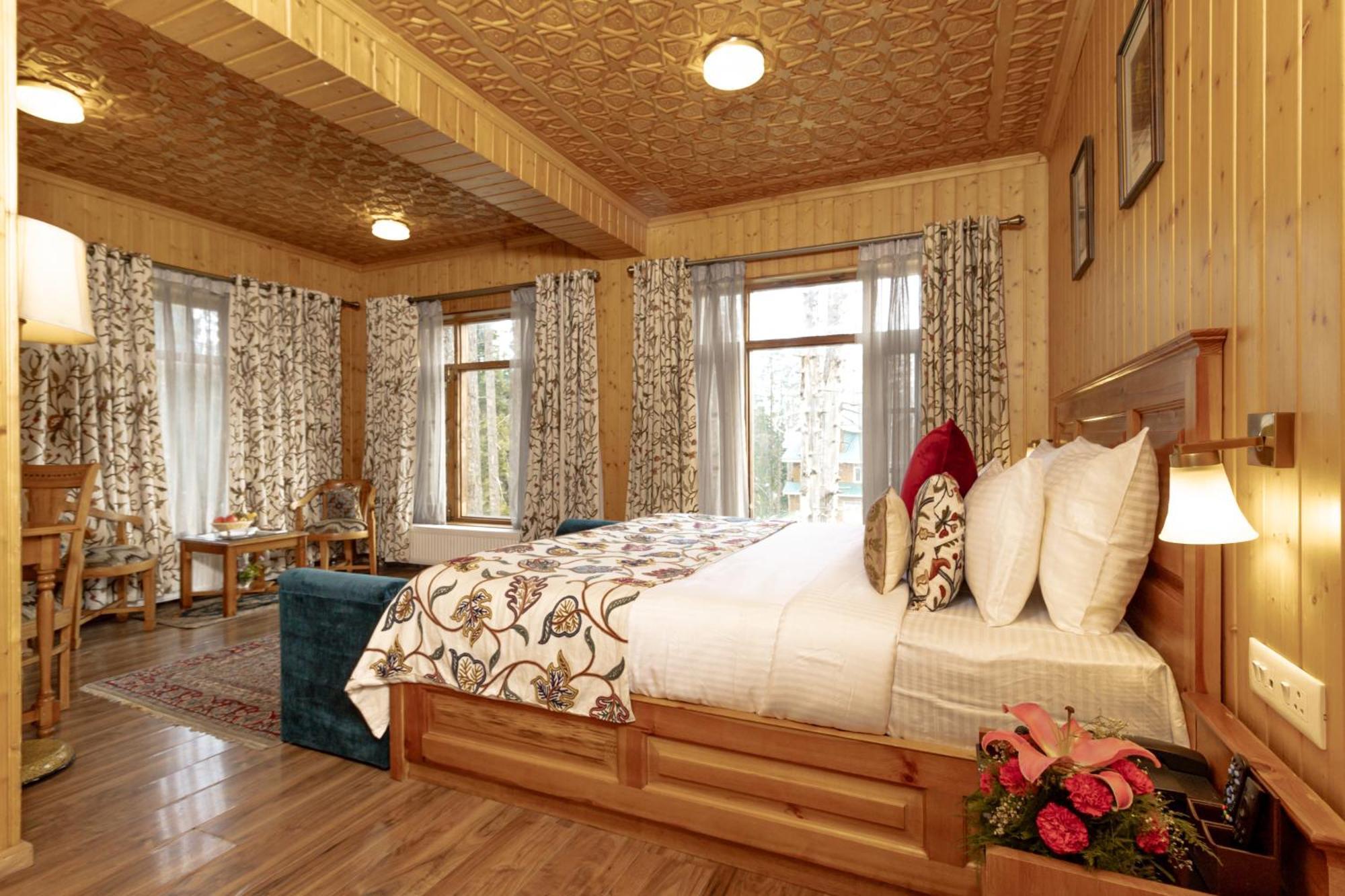 Shaw Inn By Stay Pattern Gulmarg Ngoại thất bức ảnh