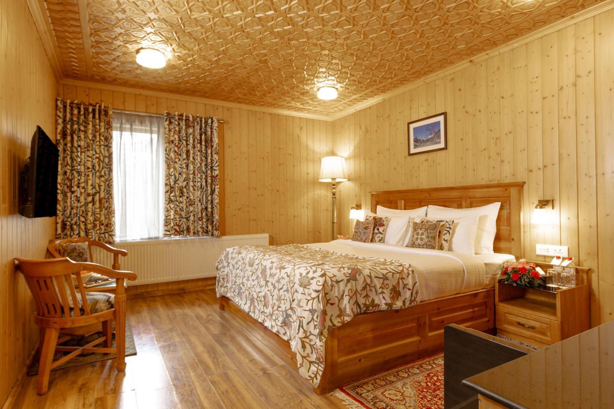 Shaw Inn By Stay Pattern Gulmarg Ngoại thất bức ảnh
