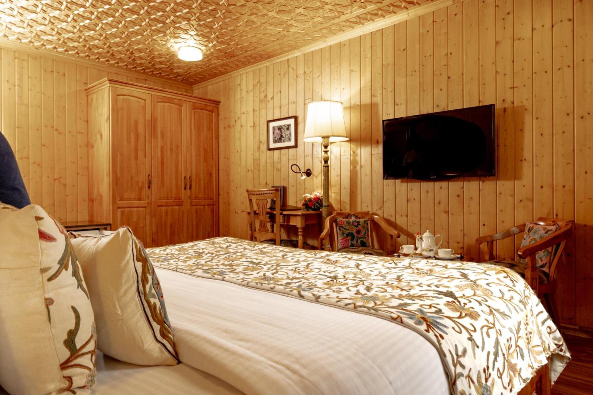 Shaw Inn By Stay Pattern Gulmarg Ngoại thất bức ảnh