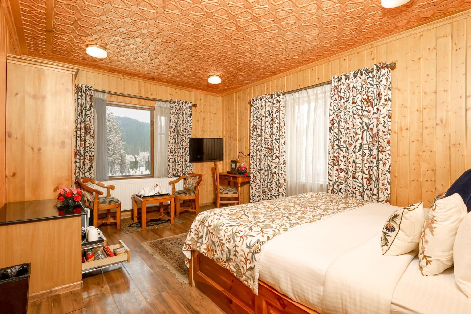 Shaw Inn By Stay Pattern Gulmarg Ngoại thất bức ảnh